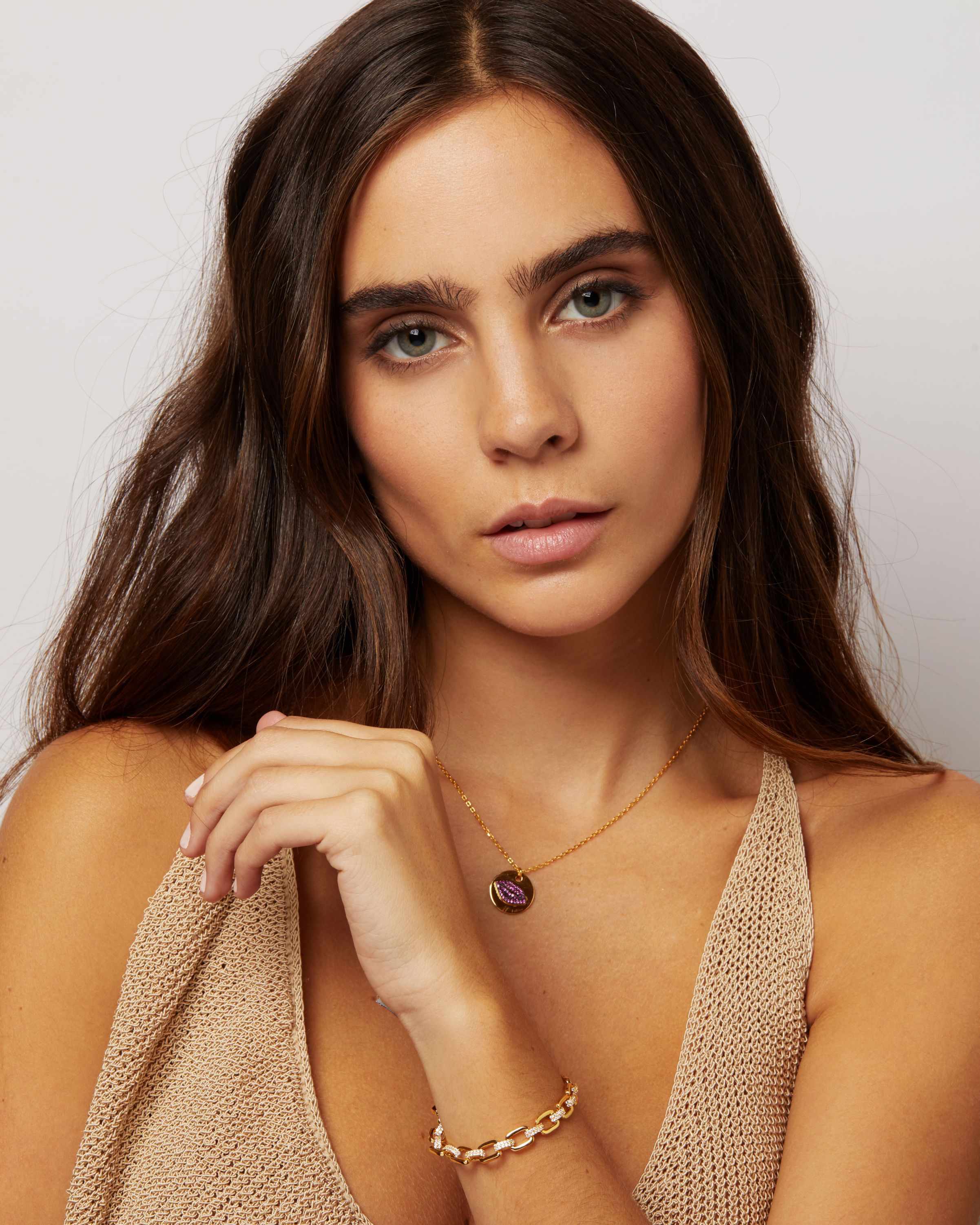 Edan Classy Gold Chain Link Bracelet