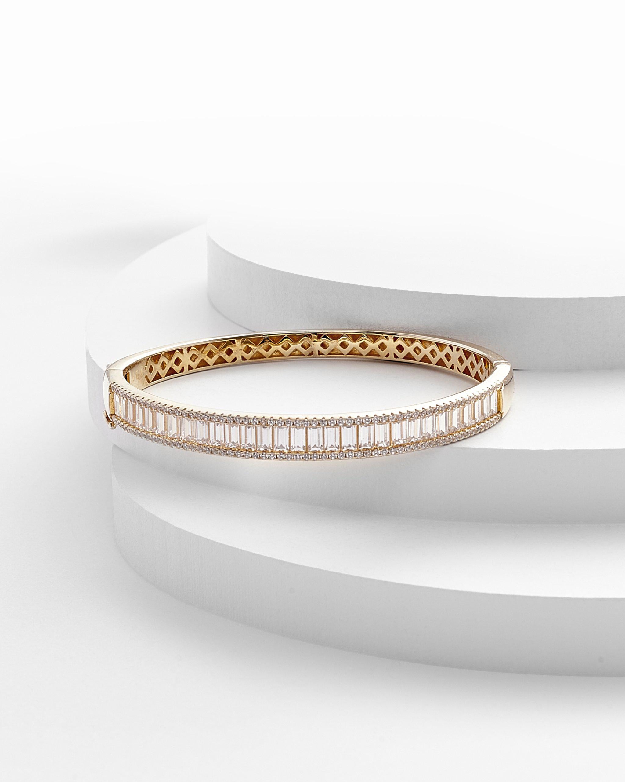 Grace Baguette Bangle
