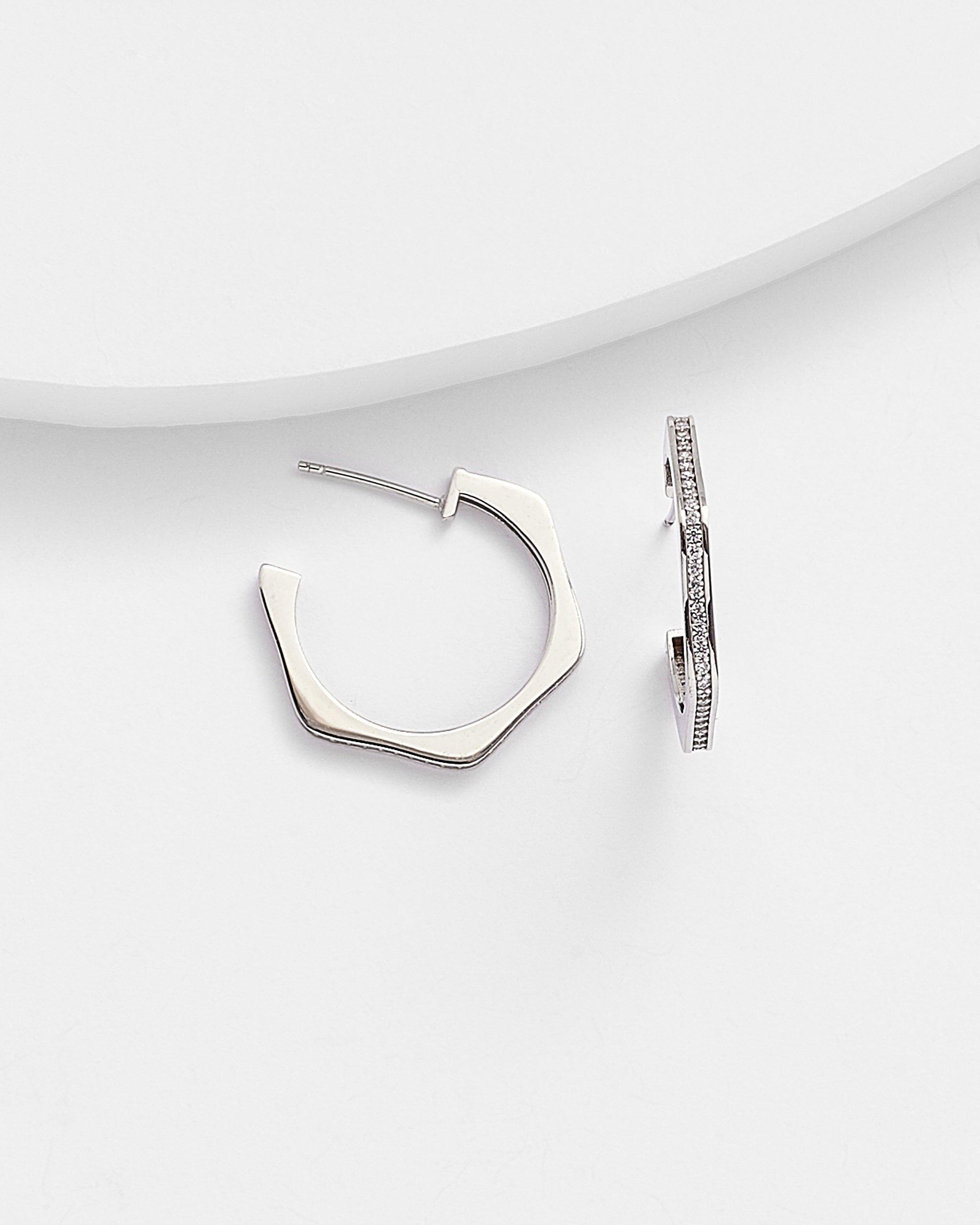 ELOISE angular hoops