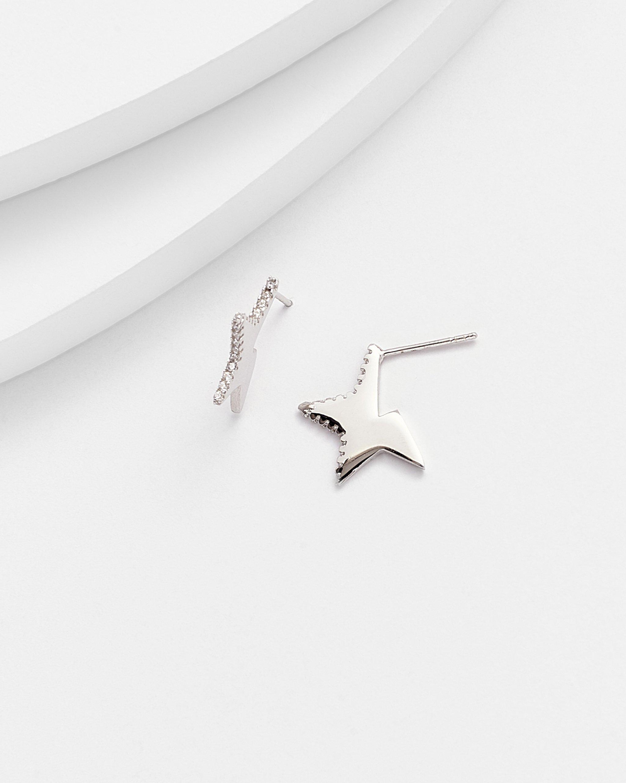 ELVINA Star Pave Ear Studs