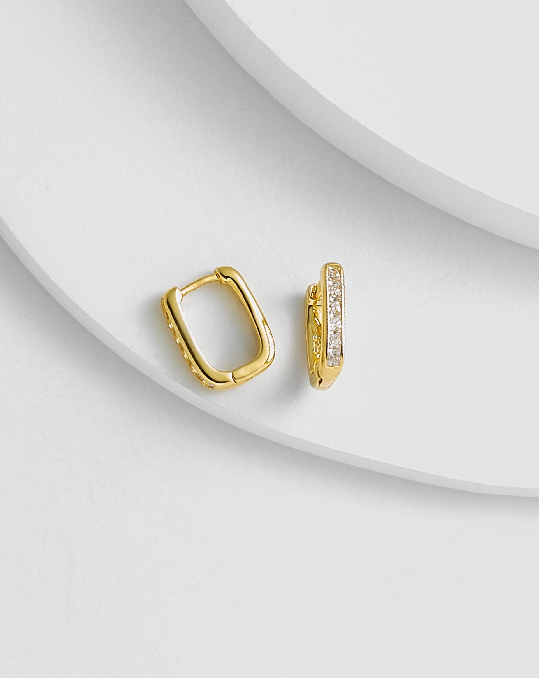 INA U-shape Hoop earrings