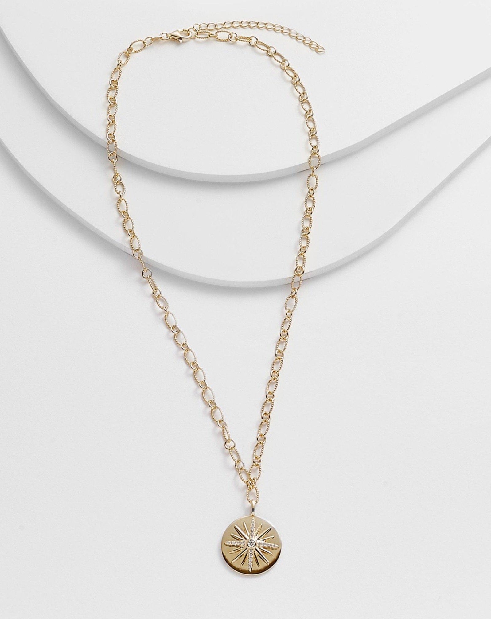 TEAGAN Start Medallion Necklace