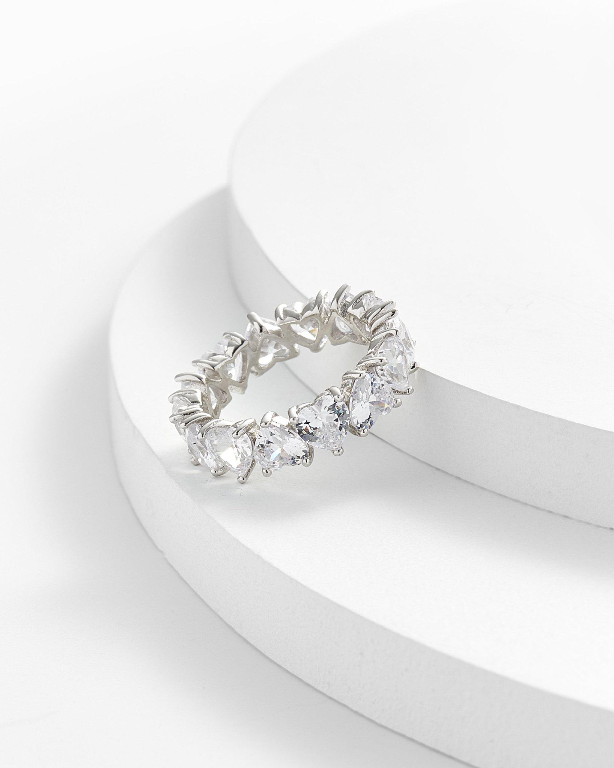 Willa Heart Eternity Band