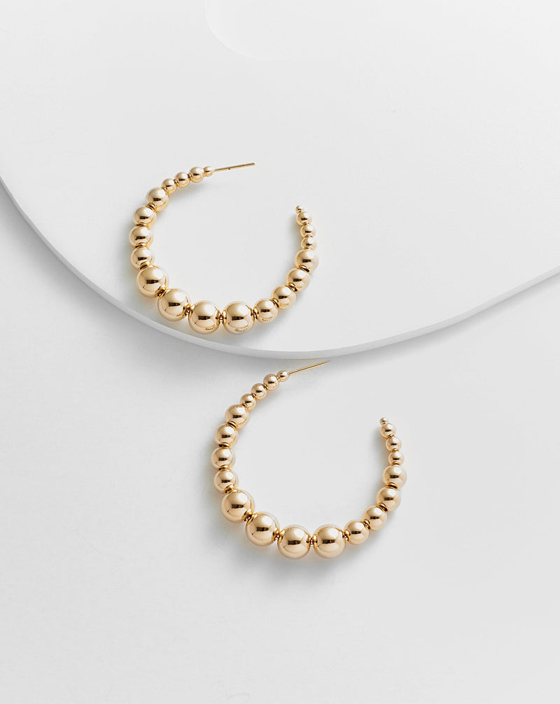 Silvia Gradual Gold Pearl Hoop Earrings